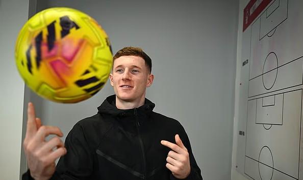 世界杯比赛高清观看-安德森：若没转会我无法入选英格兰队；赖斯帮我理解中场角色